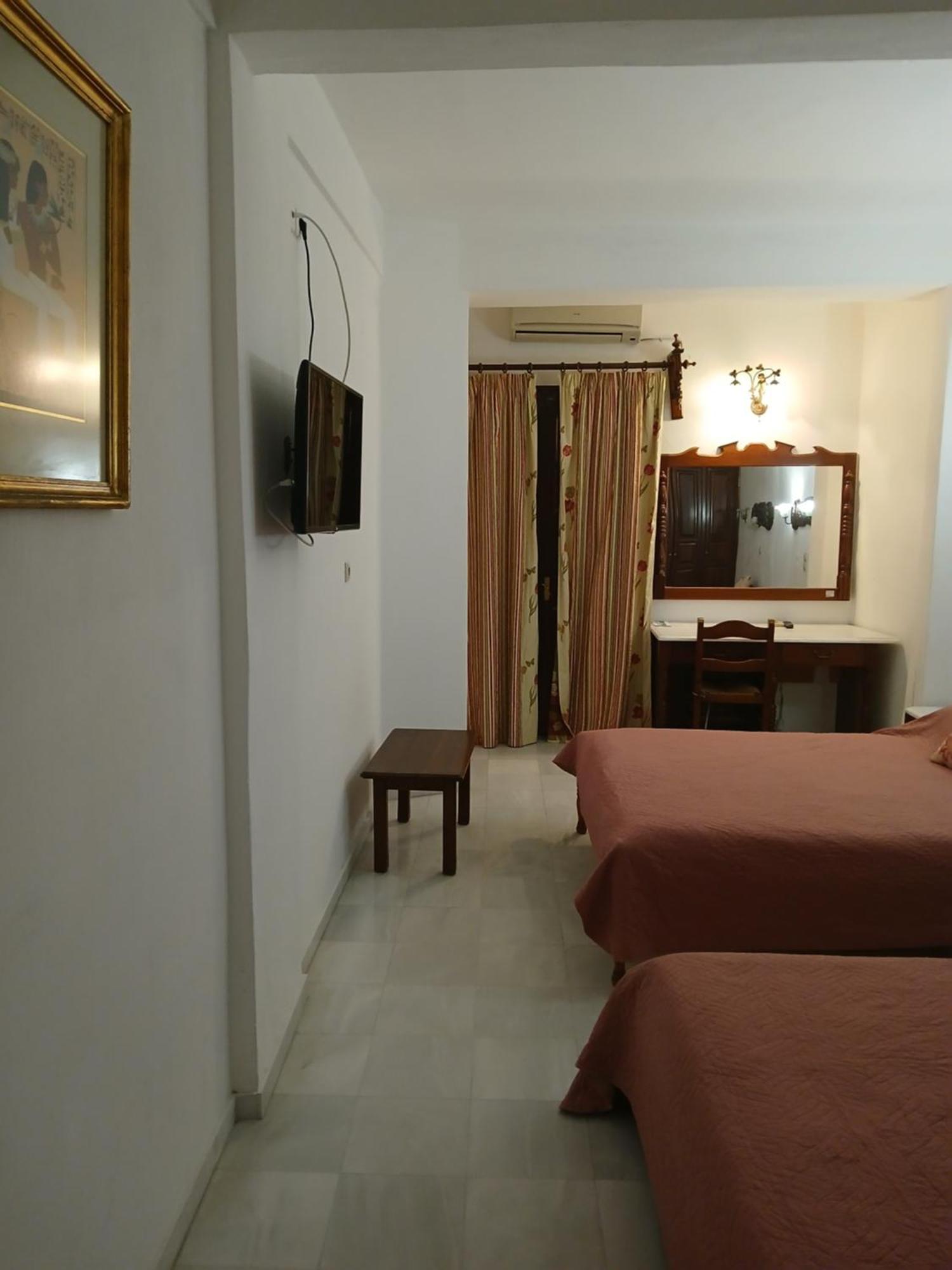 Hotel Villa Orsa スキアトスタウン エクステリア 写真