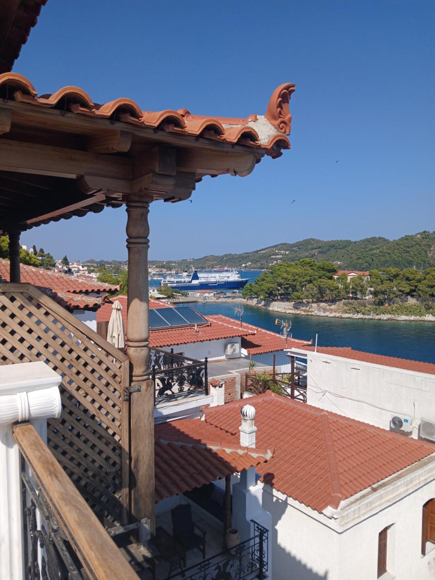 Hotel Villa Orsa スキアトスタウン エクステリア 写真